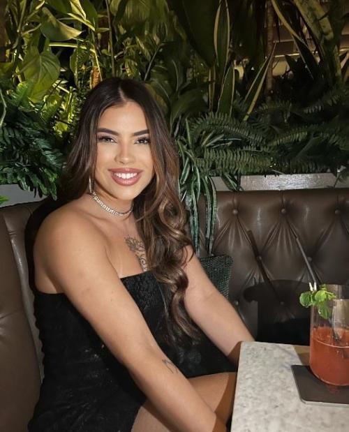 Este é Leticia Este é Leticia